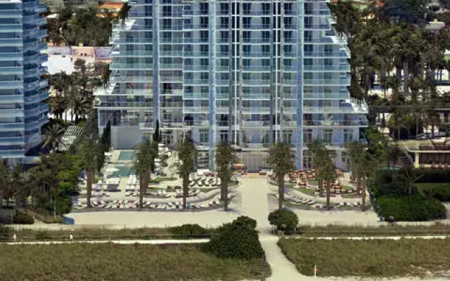 Grand Beach Hotel Surfside oceanfront пляж