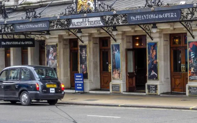 Апартаменты Private Apartment - Leicester Square - Piccadilly Circus вид на фасад