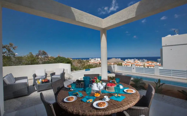 Отель Villa Margarita Bay Кипр, Протарас - отзывы, цены и фото номеров - забронировать отель Villa Margarita Bay онлайн комната для гостей