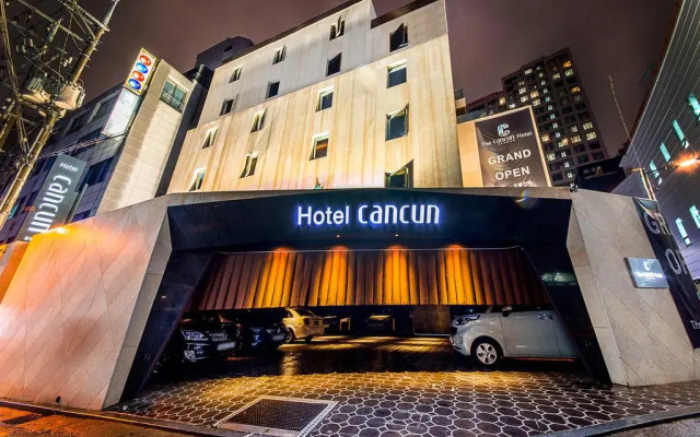 Seocho Cancun Hotel развлечения