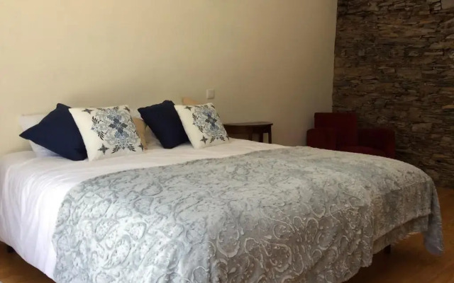 Отель Casa Da Fonte De Santo António комната для гостей