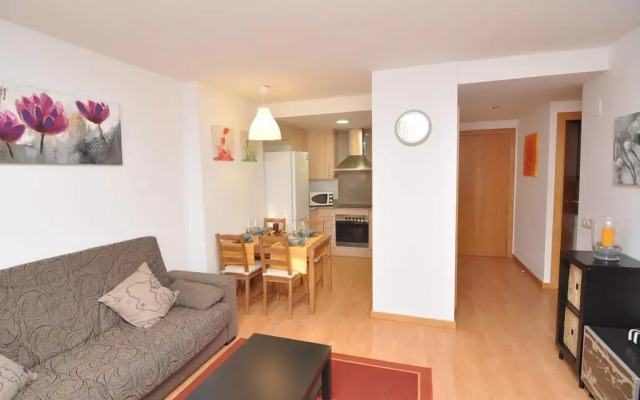 Отель Apartamentos Porto Mar Испания, Курорт Росес - отзывы, цены и фото номеров - забронировать отель Apartamentos Porto Mar онлайн комната для гостей