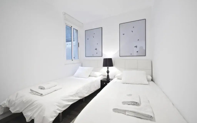Отель The White Flats Les Corts Испания, Барселона - отзывы, цены и фото номеров - забронировать отель The White Flats Les Corts онлайн комната для гостей