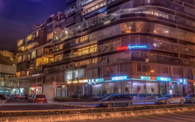 Апартаменты Luxury Apartments Burgas вид на фасад