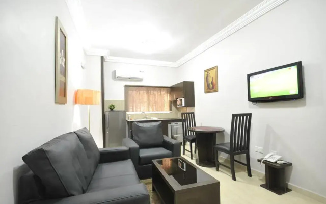 Апартаменты Sheer Luxury Apartments and Suites комната для гостей