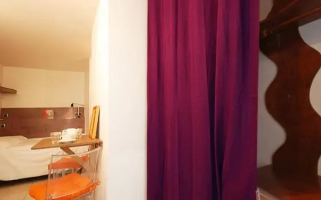 Отель Studios Paris Appartement Picasso комната для гостей