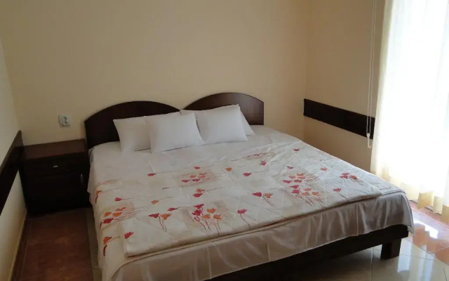 Отель Blue Palace Guest House комната для гостей