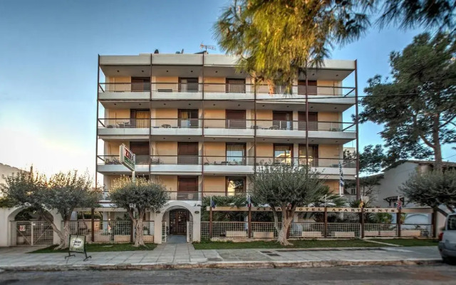 Zina Hotel Apartments вид на фасад