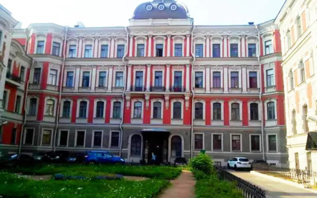Nice Hostel Mokhovaya вид на фасад