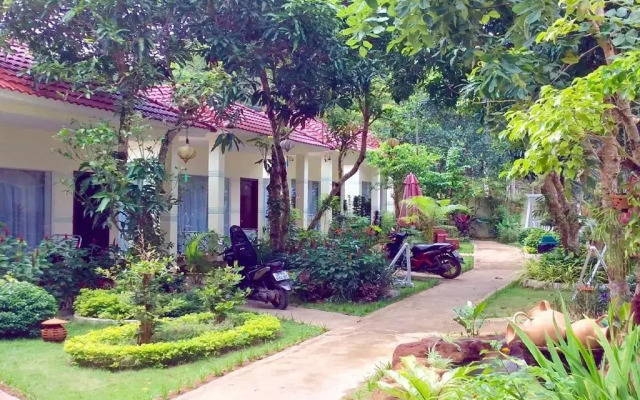Отель Mon Bungalow