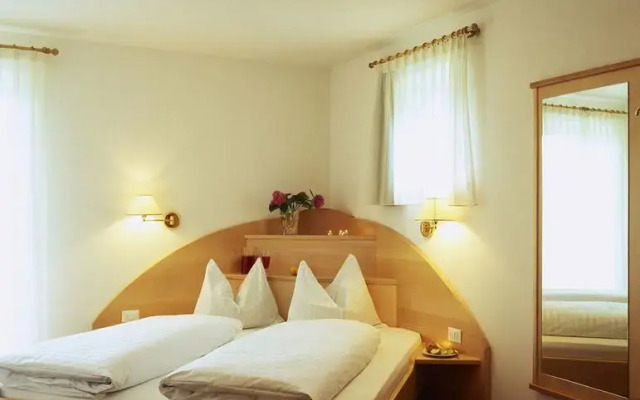 Garni-Hotel Dornbach Тироло комната для гостей