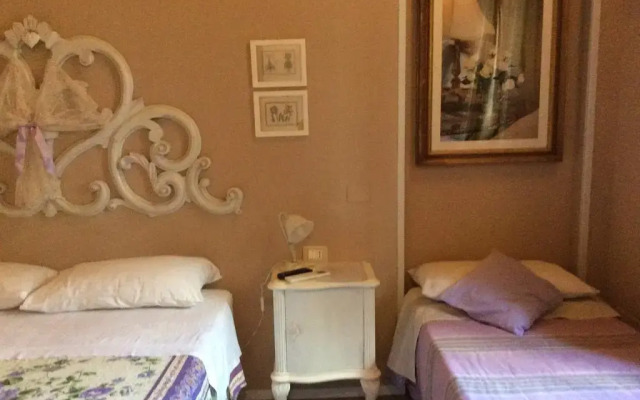 Отель La Bellaia Эмполи комната для гостей
