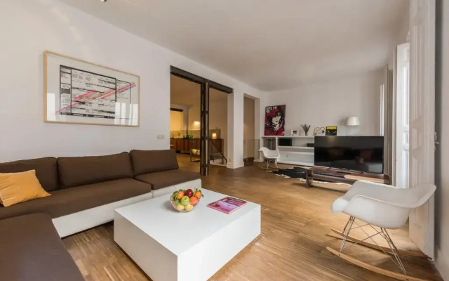 Отель Chic Rentals Plaza Santa Ana комната для гостей