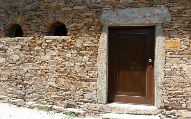 Отель Casas de Campo da Quinta Entre Rios вид на фасад