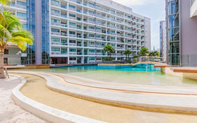 Laguna Beach Resort 1 by Pattaya Sunny Rentals 0