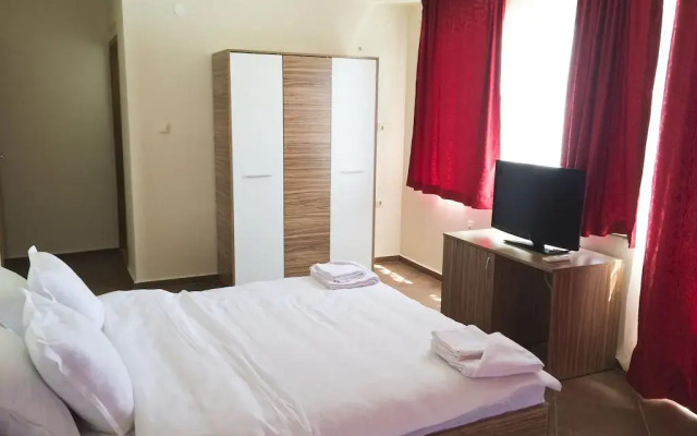 Отель Black Sea View Apartments Болгария, Равда - отзывы, цены и фото номеров - забронировать отель Black Sea View Apartments онлайн комната для гостей