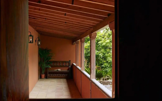 Отель Haciendas del Valle - Las Kentias вид на фасад
