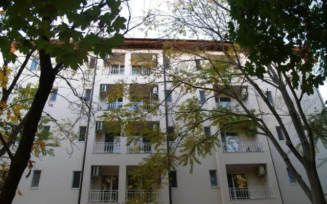 Mikado Hotel