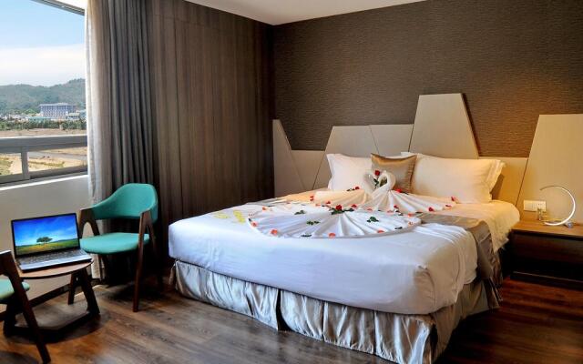 B&b Hotel Нячанг вид на фасад