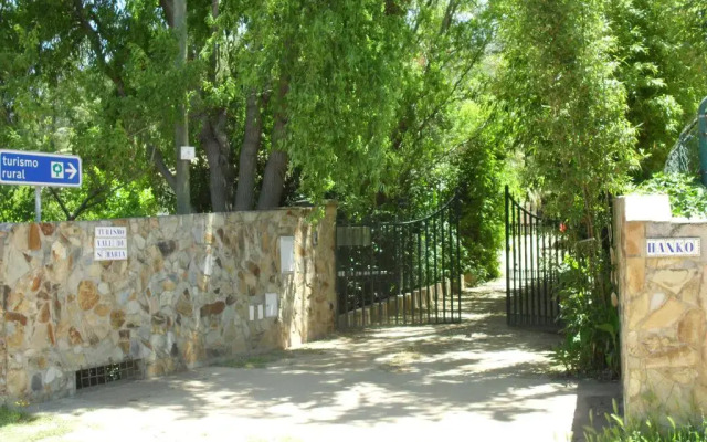 Отель Turismo em Casa de Campo вид на фасад
