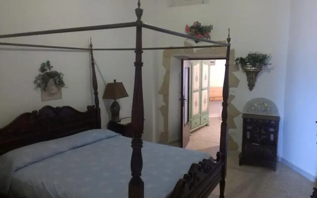 Апартаменты Scalea Historic Center Apartments Скалея комната для гостей