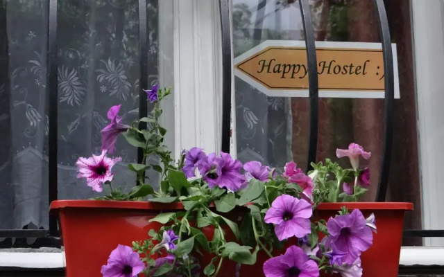 Happy Hostel вид на фасад
