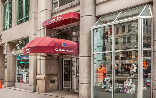 Comfort Suites Michigan Avenue Loop In Chicago United States Of