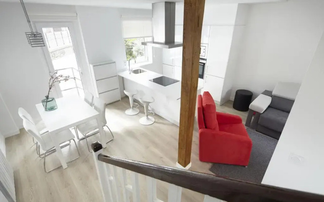 Апартаменты Aránzazu Apartment by FeelFree Rentals комната для гостей