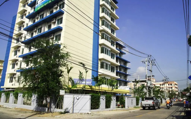 Отель CS Residence вид на фасад