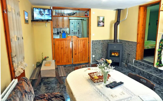 Отель House By The River интерьер отеля