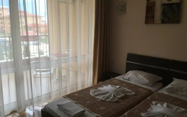 Апартаменты Ferie Apartments in Magic Dreams Complex комната для гостей