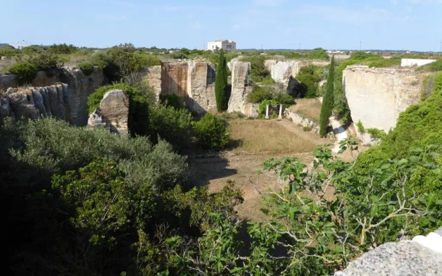 Отель Holiday home Los Delfines Ciutadella II