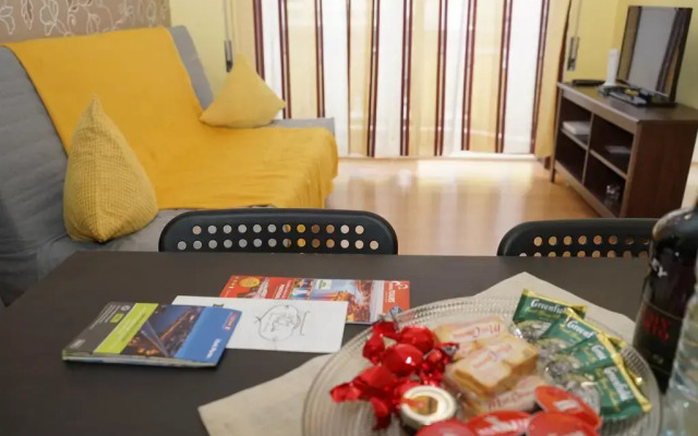 Отель Apartamentos D'alegria By Amber Star Rent Порту комната для гостей