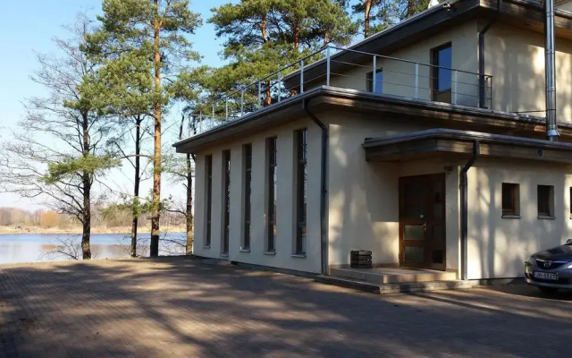 Отель Cottage Elingi вид на фасад