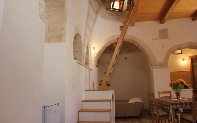 Отель Trullo Regina 14 Альберобелло комната для гостей