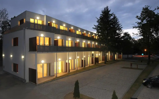 Hunguest Hotel Béke вид на фасад