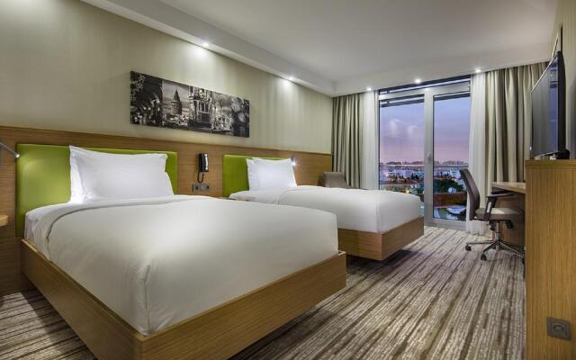 Hampton by Hilton Istanbul Atakoy 0