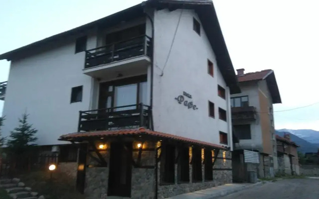 Отель Guest House Raffe вид на фасад