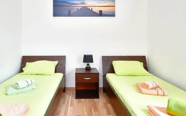 Апартаменты Apartment near Old Town комната для гостей
