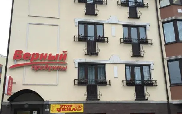 Гостиница Apartaments na Gusarskoy вид на фасад