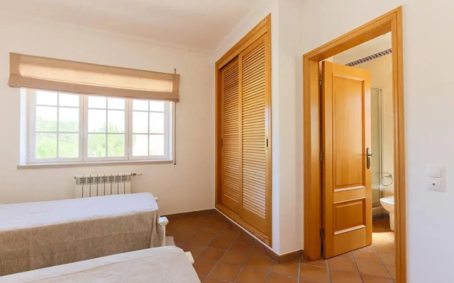 Отель Praia Del Rey Holiday House Обидуш комната для гостей