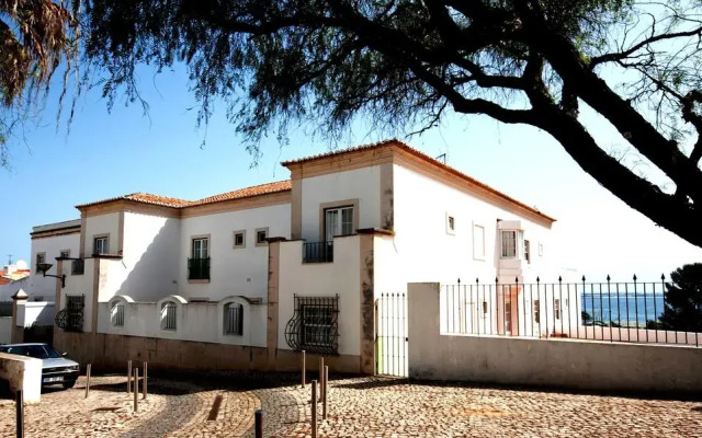 Апартаменты Baluarte da Vila Apartments вид на фасад