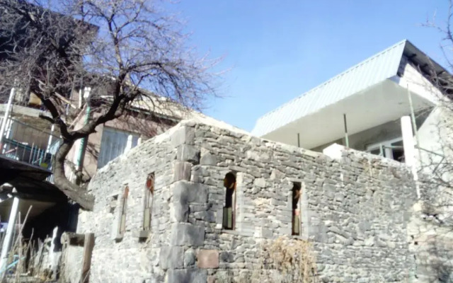 Отель Guest House Mary вид на фасад