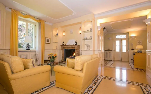 Отель Villa Alba Lanzo Ланцо-д'Интелви комната для гостей