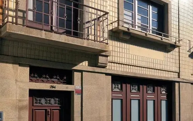 Отель Uporto House вид на фасад