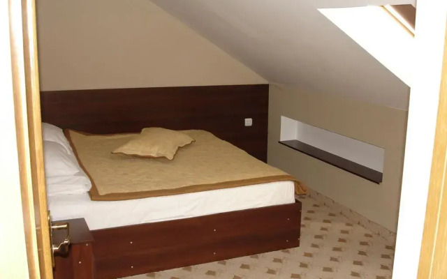 Апартаменты Chernivtsi Apartments комната для гостей