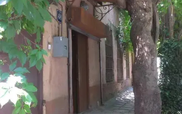 Hostel 48a вид на фасад