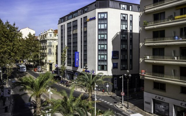 Novotel Suites Cannes Centre 2