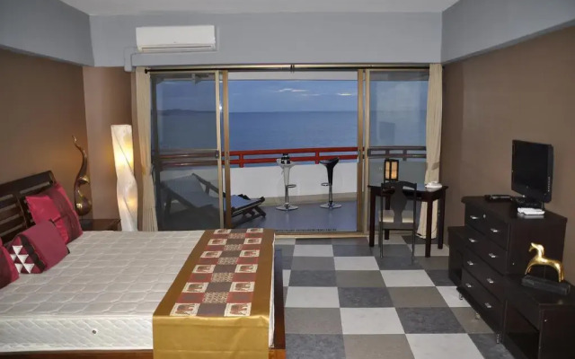 Отель Sunshine Beach Condotel комната для гостей