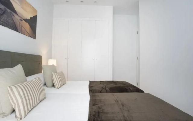 Апартаменты Garibay Boulevard - Iberorent Apartments комната для гостей